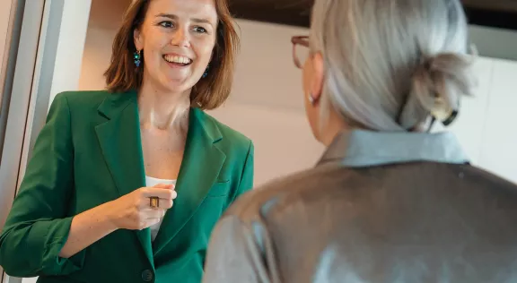 Find interim executive managers finance